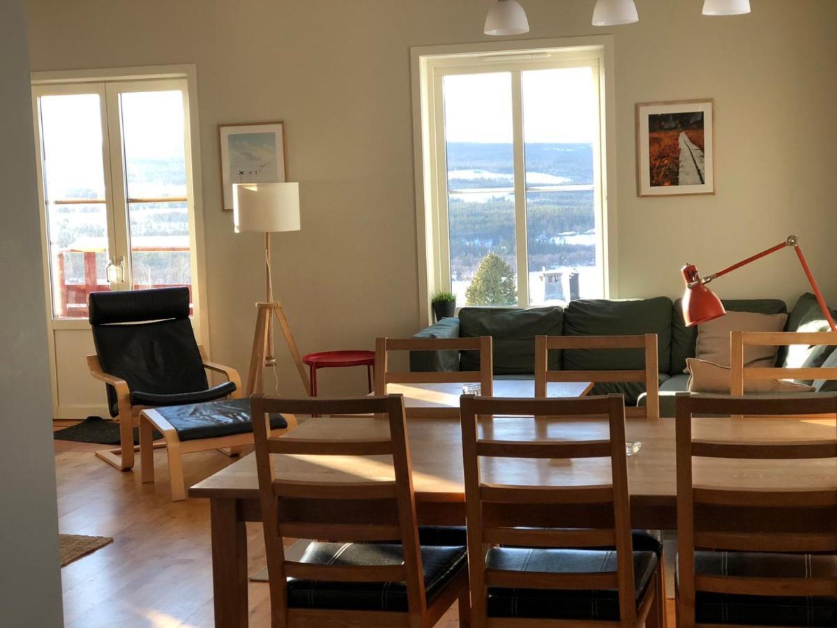 Funaesdalsporten Roeda Husen Funaesdalen エクステリア 写真